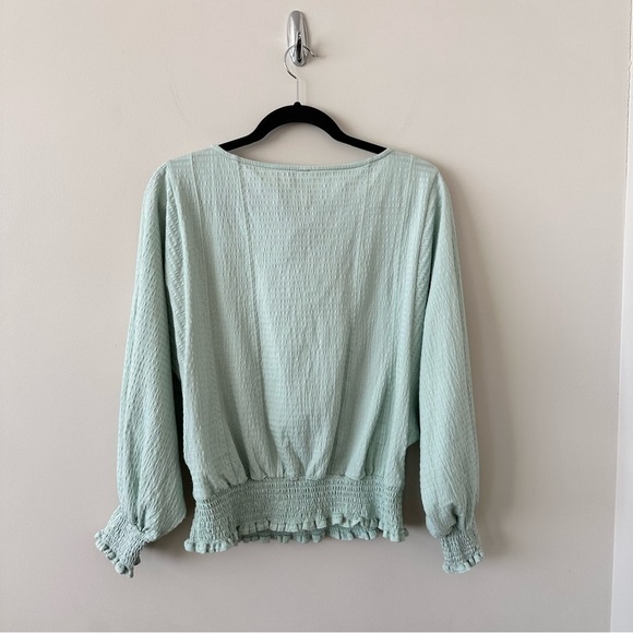 Anthropologie Rebecca Smocked Top in Mint Green. - Picture 3 of 9